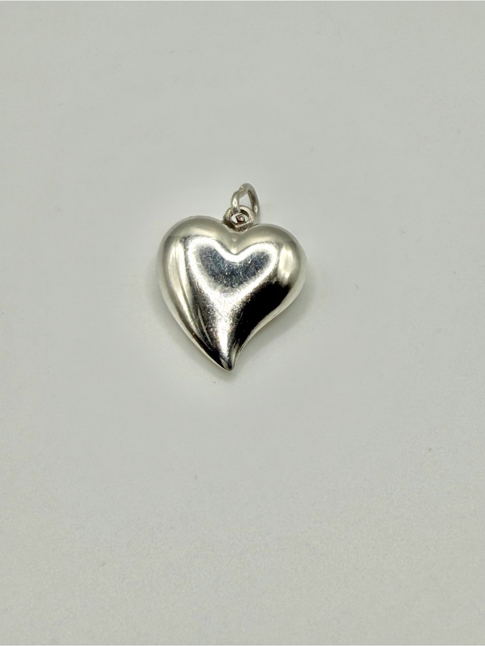 Vintage Italian 925 Sterling Silver Puffy Heart Pendant 211 AR C014
